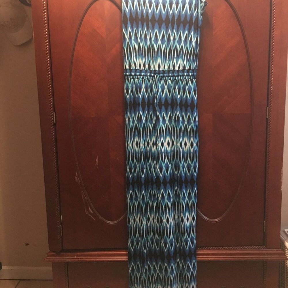 CALVIN KLEIN MULTICOLORED JUMPSUIT SIZE 6